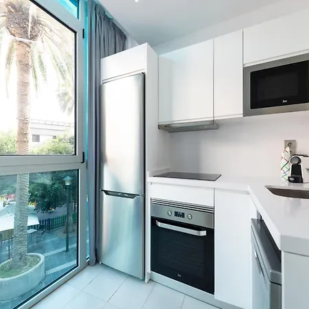 Appartamento Bright Coastal For 2 Guests