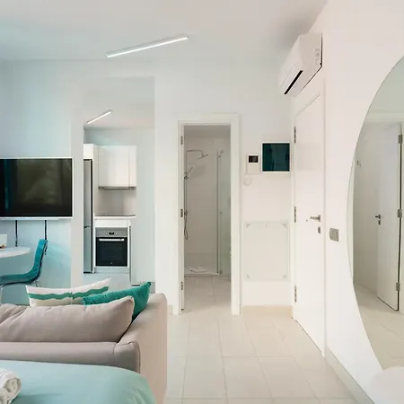 Bright Coastal For 2 Guests Las Palmas / Gran Canaria